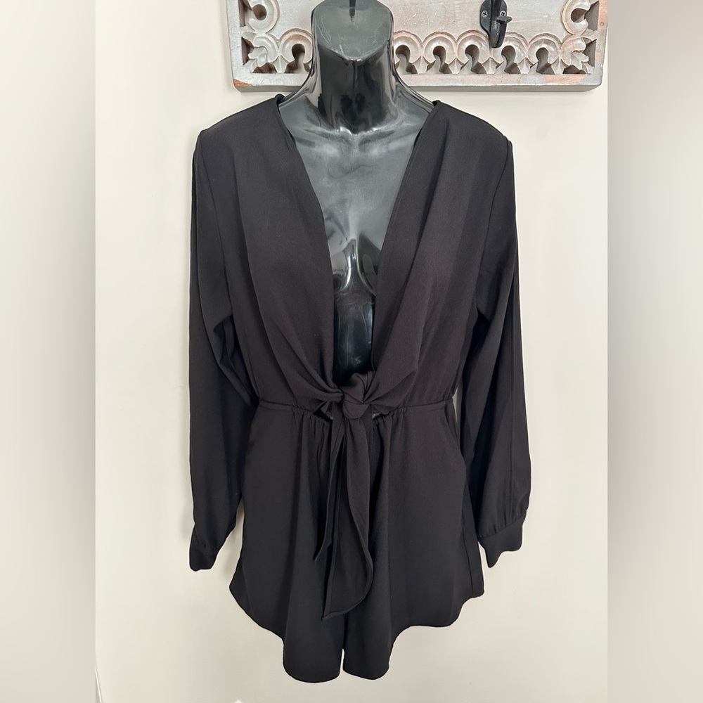 Finders Keepers Buckets Of Rain Long Sleeve Short Romper Small